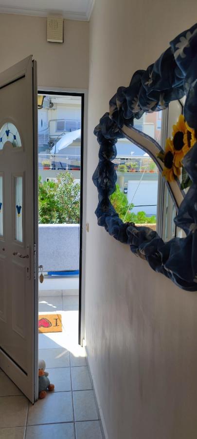 Néa Péramos Sunflower Apartment מראה חיצוני תמונה